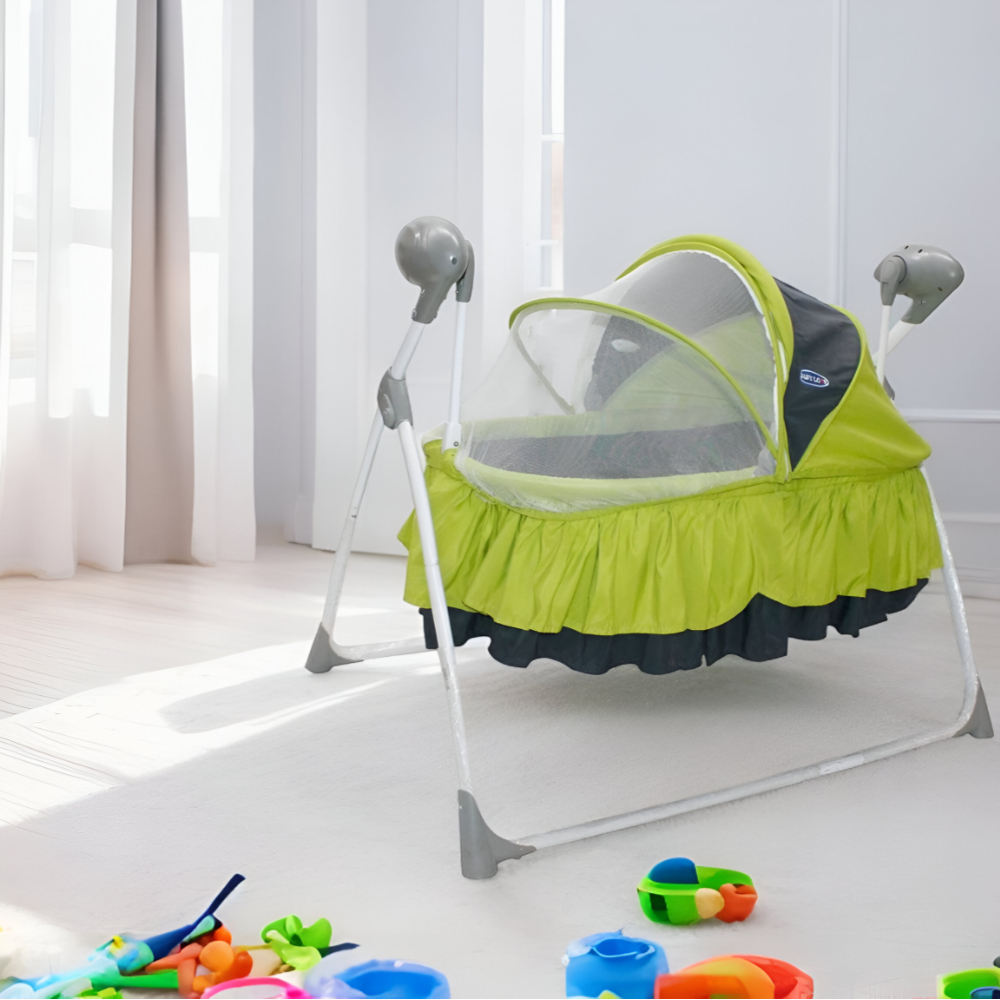 Baby Love - Electric Baby Swing - Green 