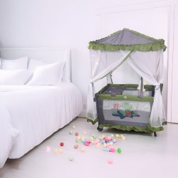 Baby Love - Portable Playpen - Green