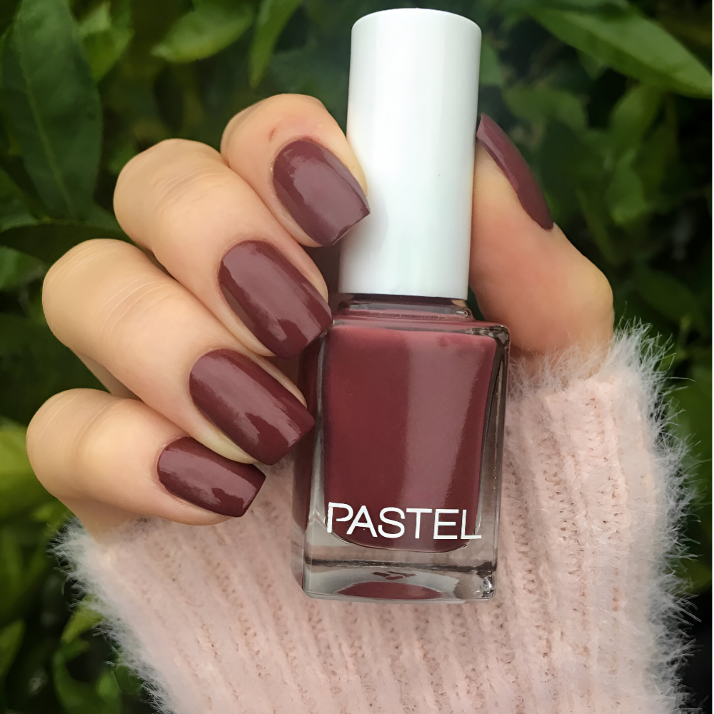 Pastel Nail Polish Brown Garnet 66