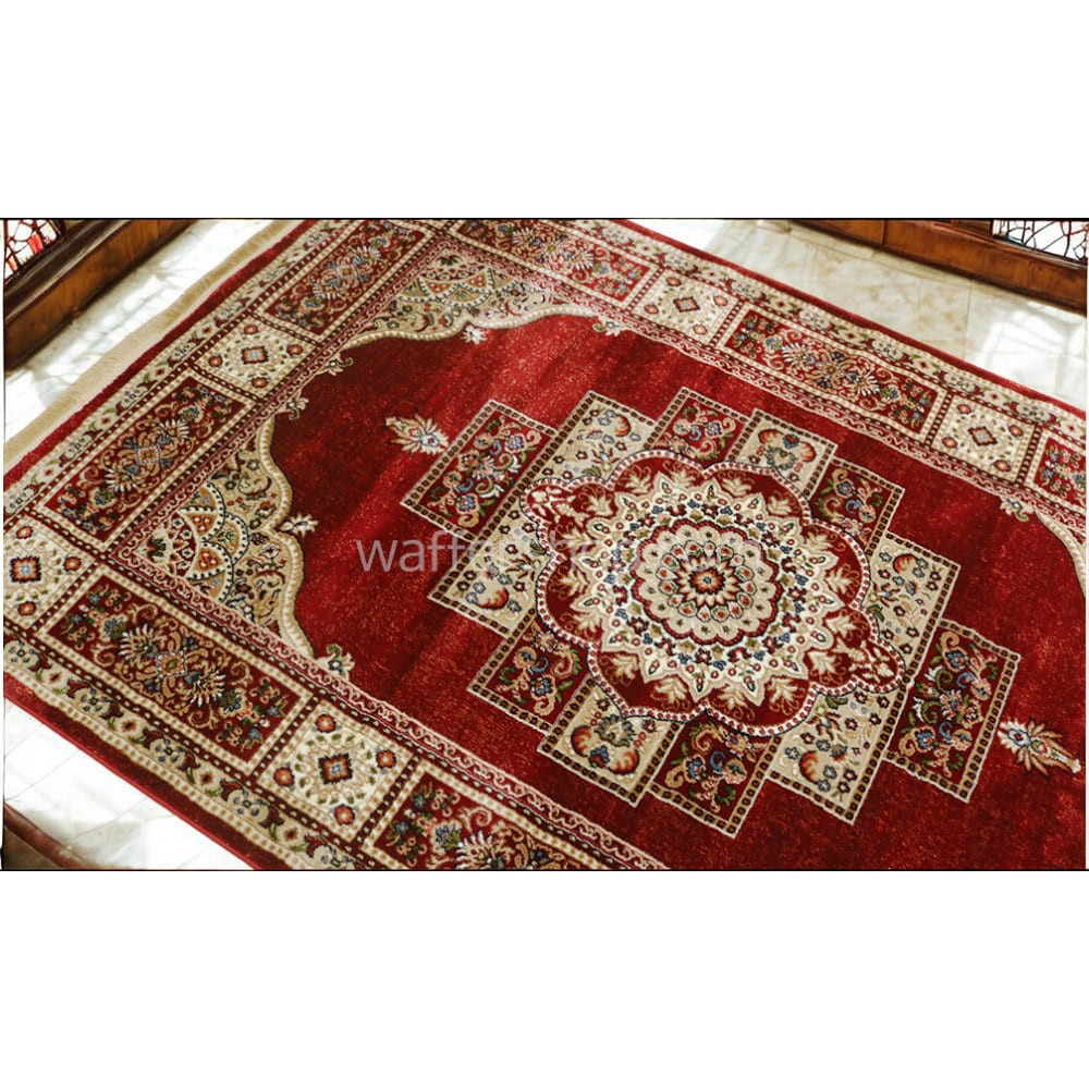 Imperial Medallion Shirazi Red Winter Carpet - 1x4m