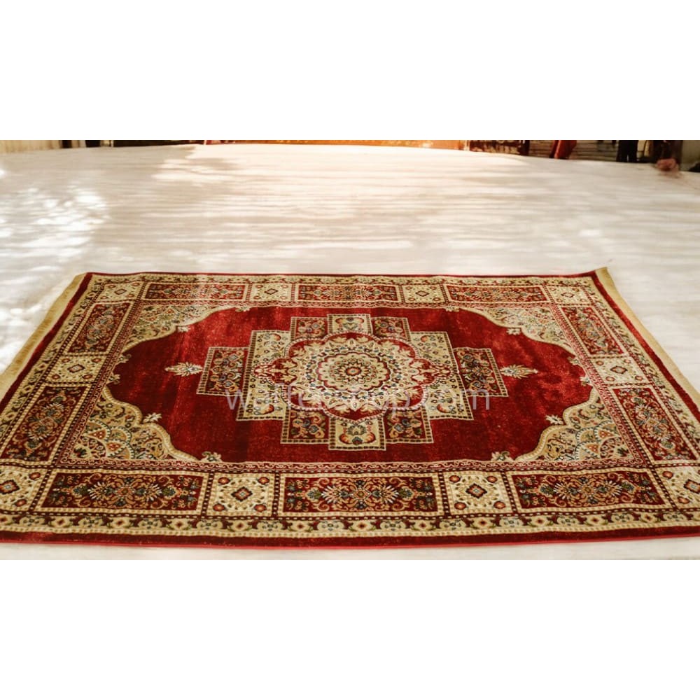 Imperial Medallion Shirazi Red Winter Carpet - 1x4m