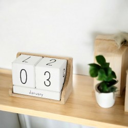 Max Home - Wooden Calendar Decor 