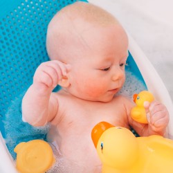 Playgro - Bath Duckie Family – Fully Sealed